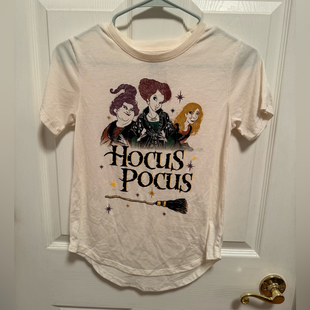 Disney Hocus‎ Pocus Graphic T Shirt